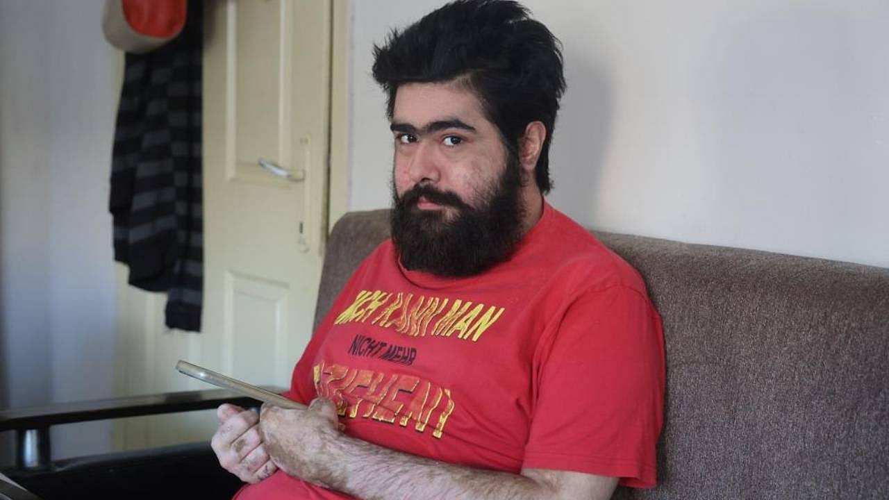 Semra ve oğlu Barış, deprem sonrası yaşam mücadelesi veriyor
