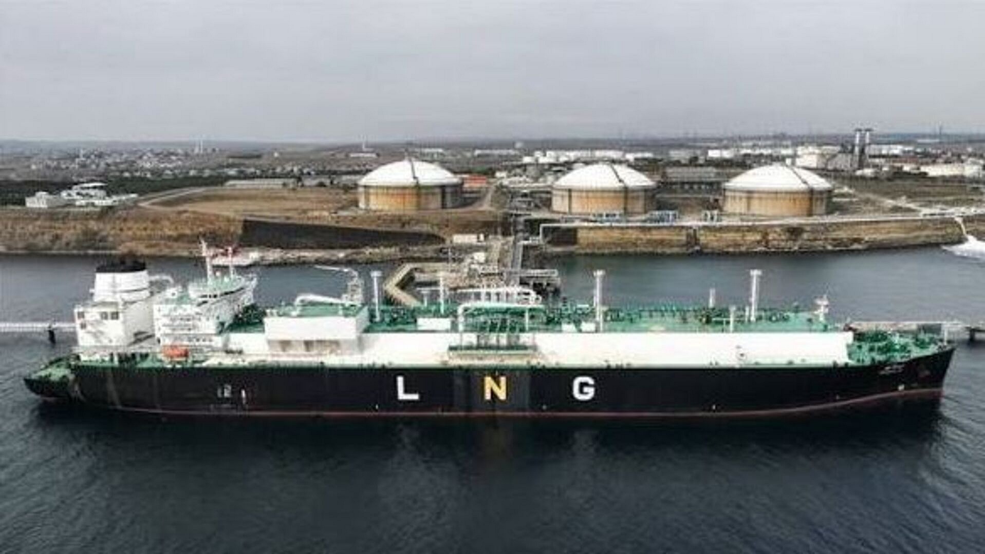 AB, Küresel LNG Piyasasındaki Daralmaya Alternatifler Arıyor