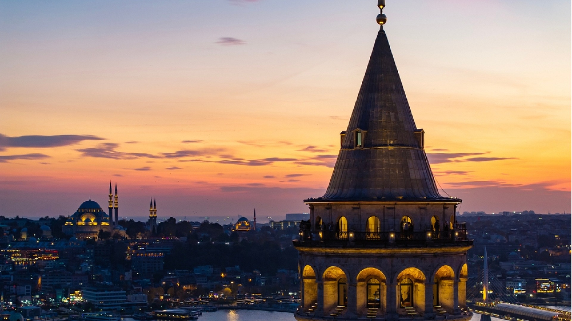AB vatandaşları yurt dışı seyahatlerinde Türkiye ikinci