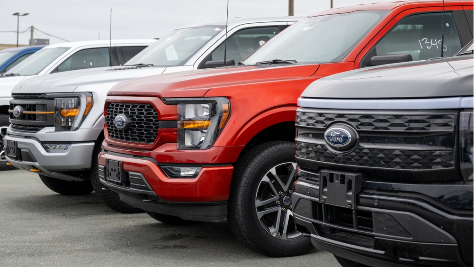 Ford, 223 bin aracı yakıt deposu sorunu nedeniyle geri çağırıyor