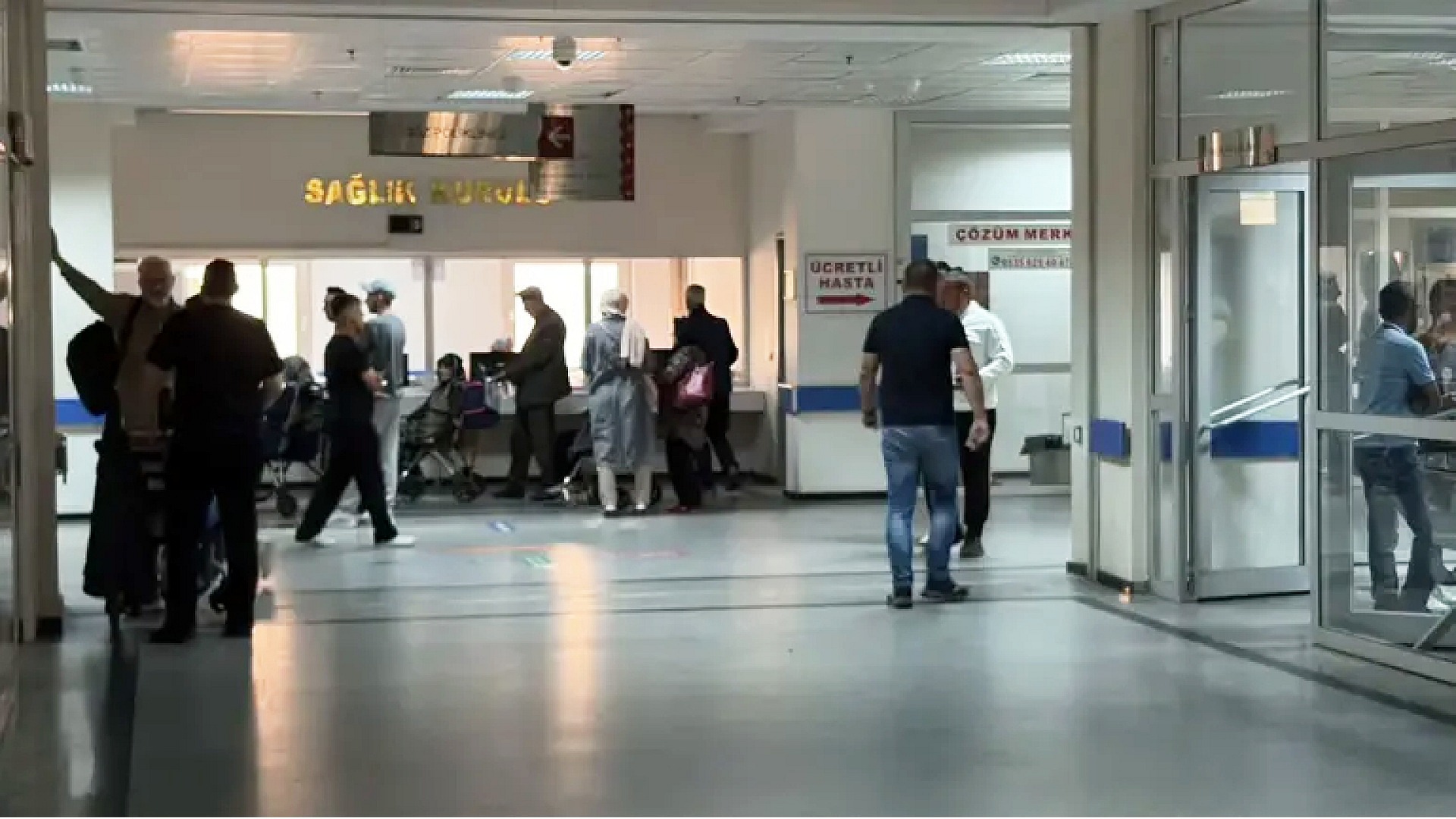 Acil servislerde hasta yoğunluğu artıyor