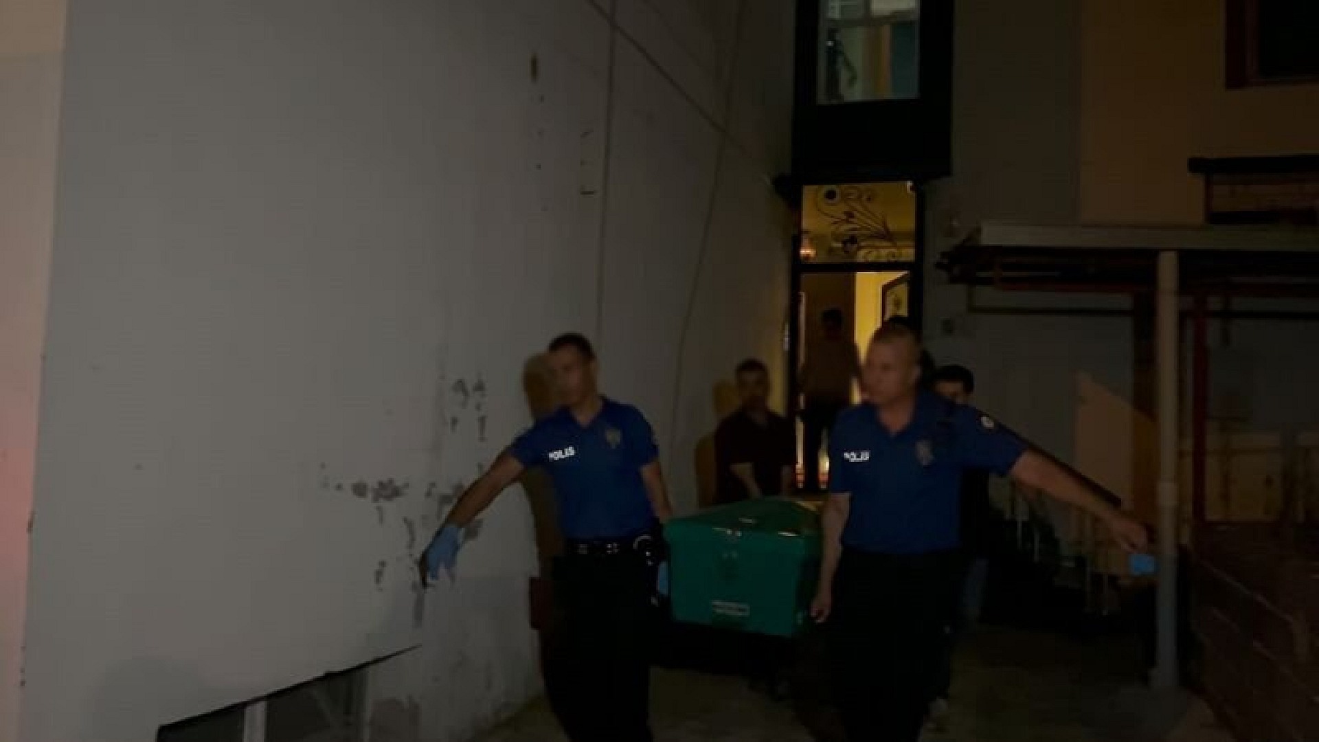 Adana'da eski eş dehşeti: 2 ölü, 1 yaralı