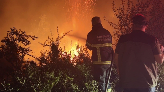 Adıyaman itfaiyesi, Adana'daki yangına katıldı