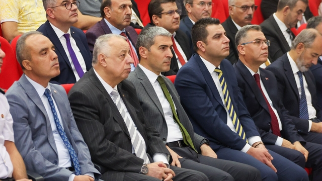 Afyonkarahisar'da okul güvenliği toplantısı yapıldı