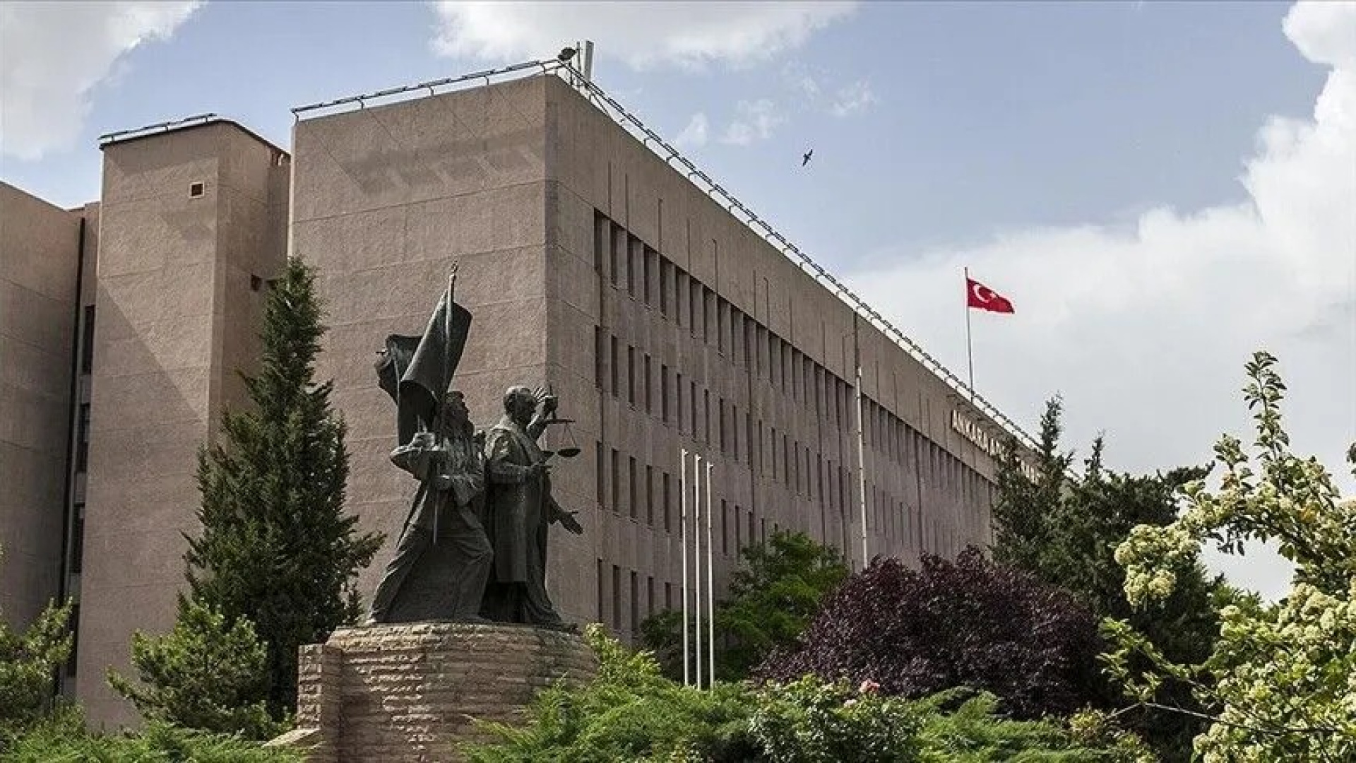Ankara'da FETÖ operasyonu: 7 kişi tutuklandı