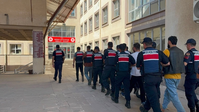 Ankara'da uyuşturucu operasyonu, 17 şüpheli gözaltına alındı