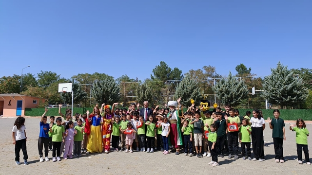 Arguvan'da yeni öğrenciler için şenlik gerçekleştirildi