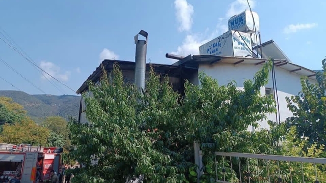 Arsuz'da evde çıkan yangın ekiplerce söndürüldü