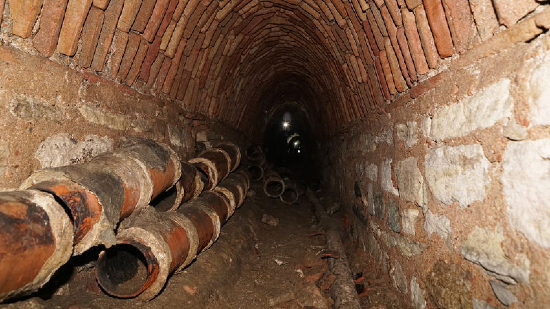 Ayasofya'nın altında gizli 9 kilometrelik tünel ağı