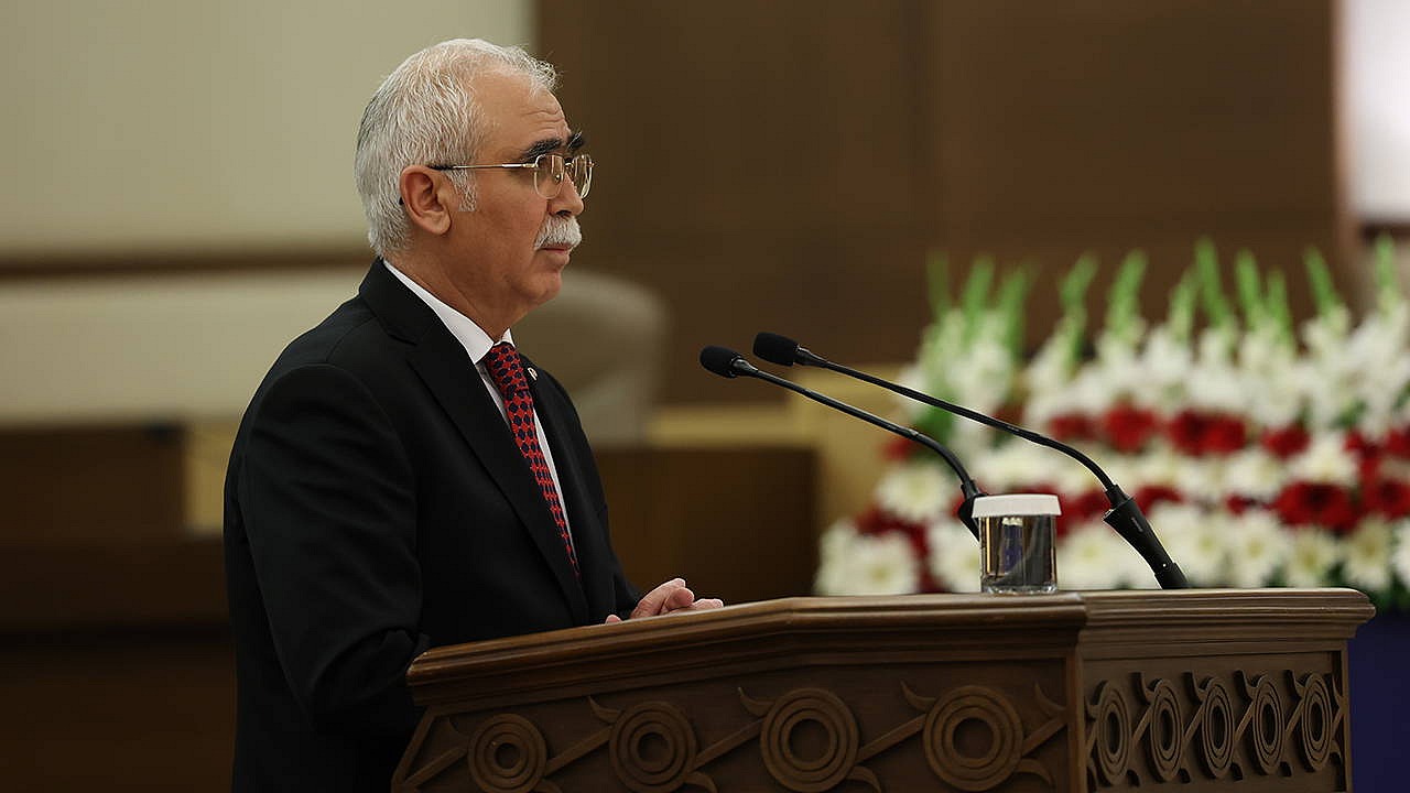 AYM Başkanı Özkaya'dan hakim ve savcılara adalet vurgusu