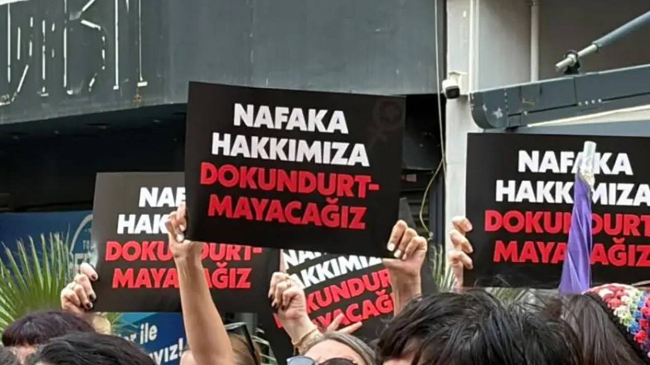 Aym'nin nafaka kararına kadın örgütlerinden tepki