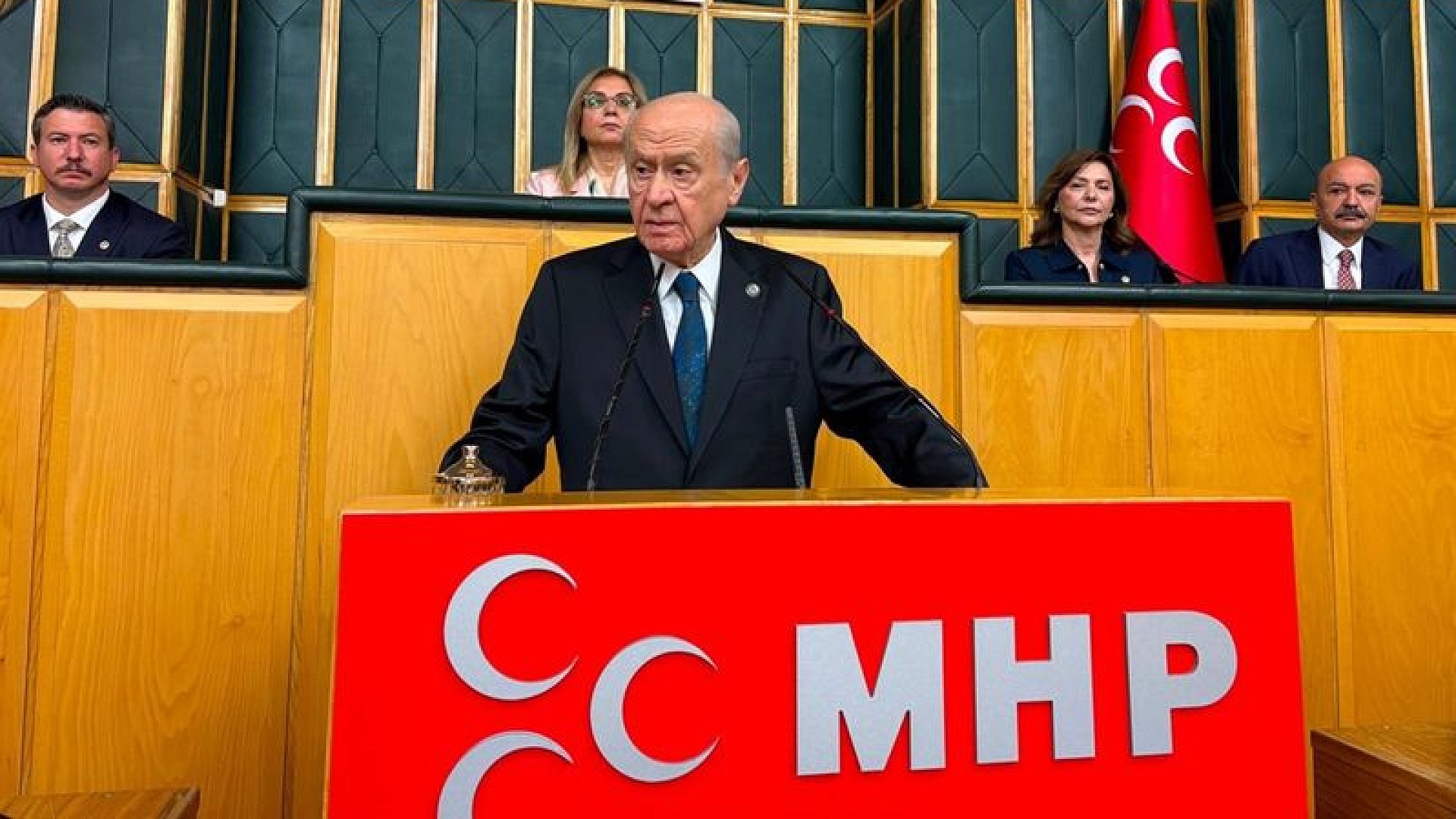 Bahçeli'den Öcalan için villa yapıldığı iddialarına yanıt