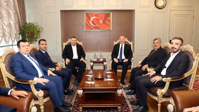 Bakan Yardımcısı İnan, Adıyaman'daki yatırımları inceledi