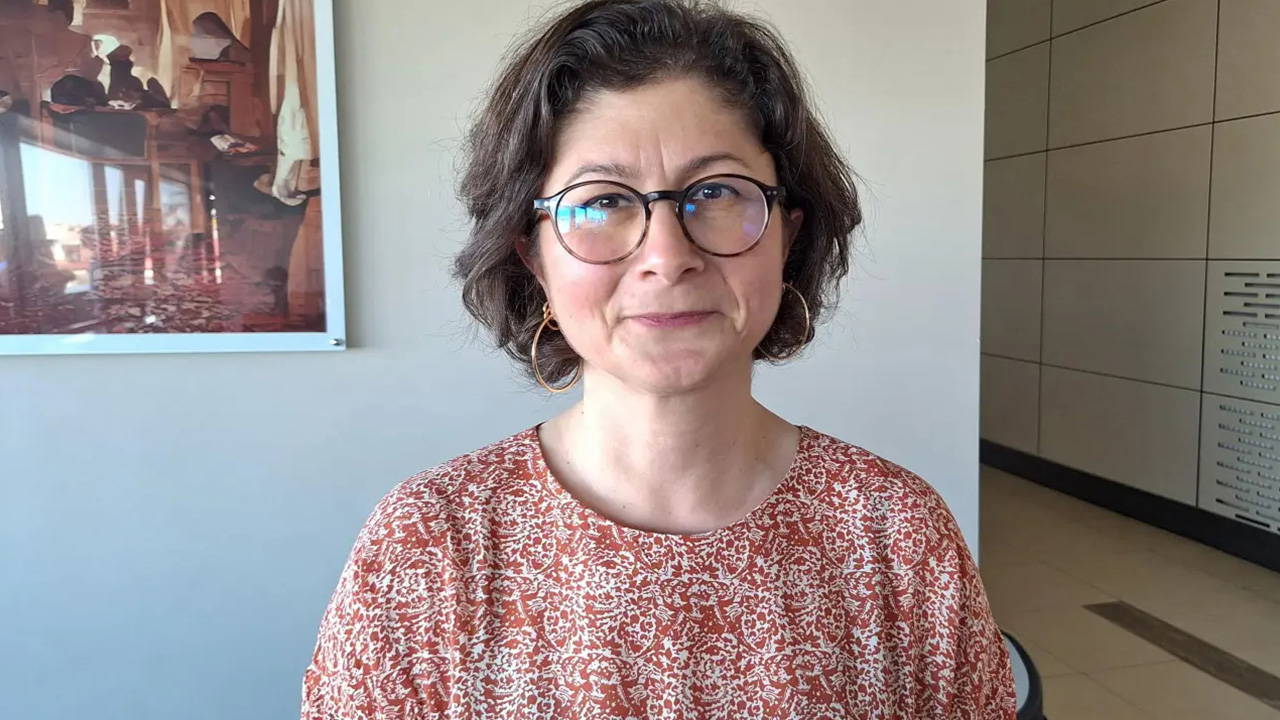Barış akademisyeni Elçin Aktoprak 9 yıl sonra iade edildi