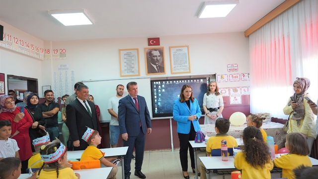 Bartın'da 7 bin öğrenci eğitim sezonuna başladı