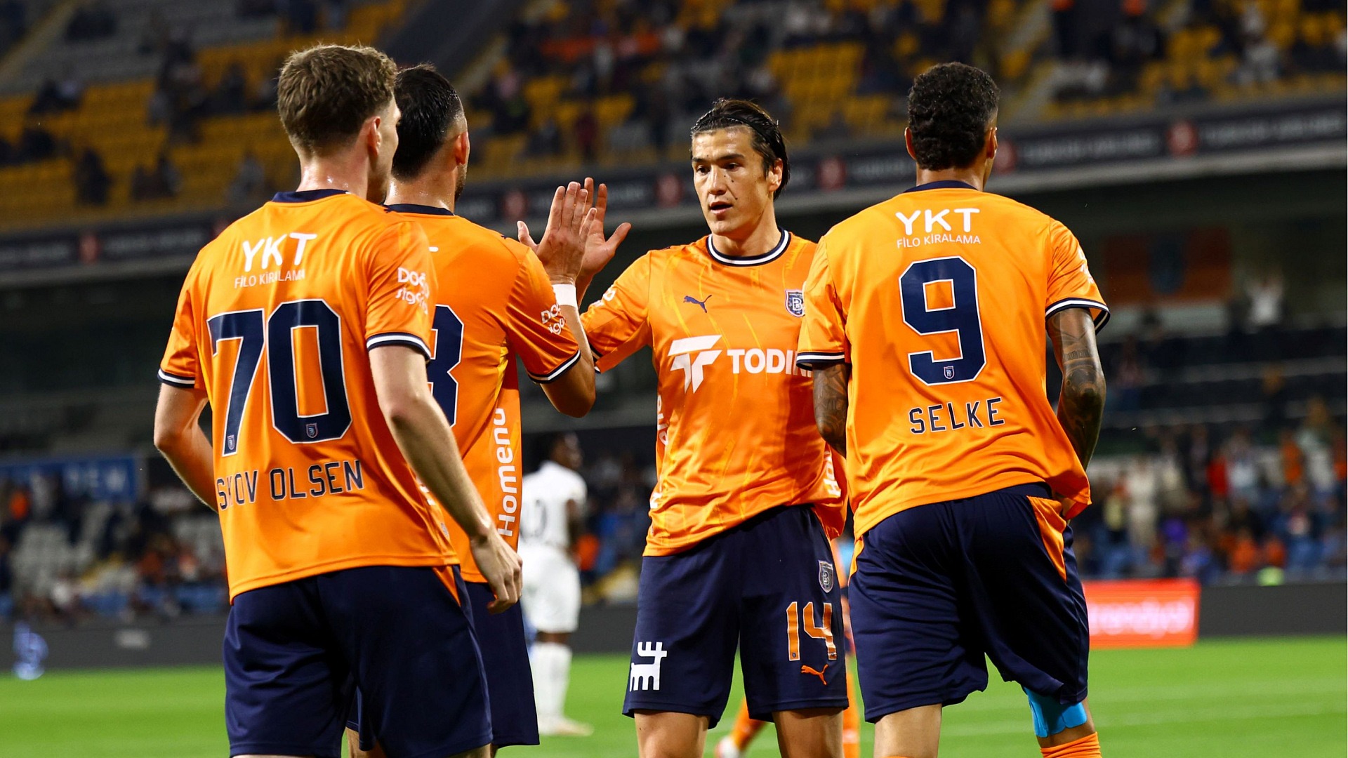 Başakşehir, Gençlerbirliği'ni 4-0 mağlup etti