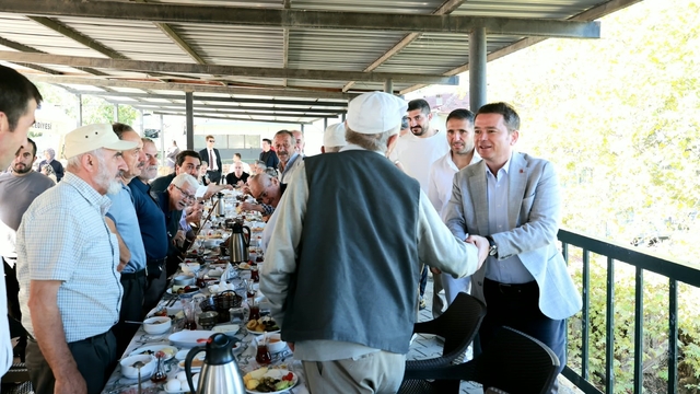 Başkan Aydın, kadın üreticilere destek için ziyaret etti