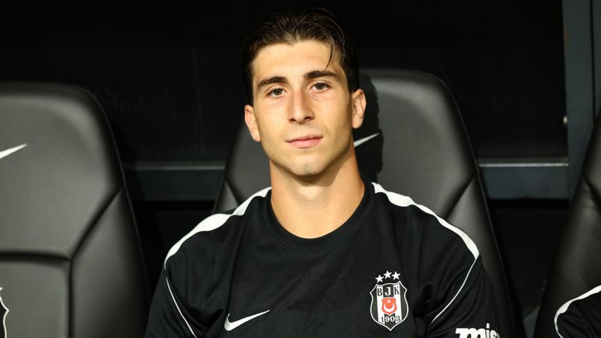 Beşiktaş'ta yeni transferler hazırlanıyor