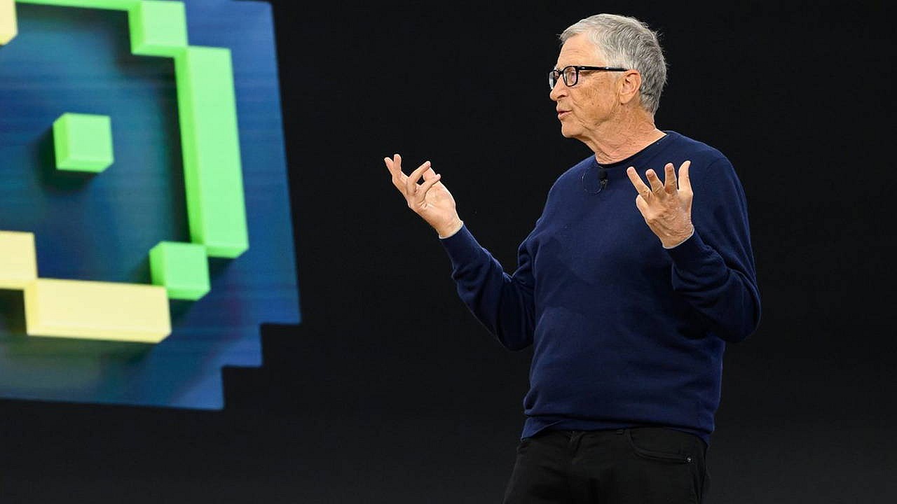 Bill Gates'ten yapay zeka uyarısı: 1 milyar kişi tehlikede