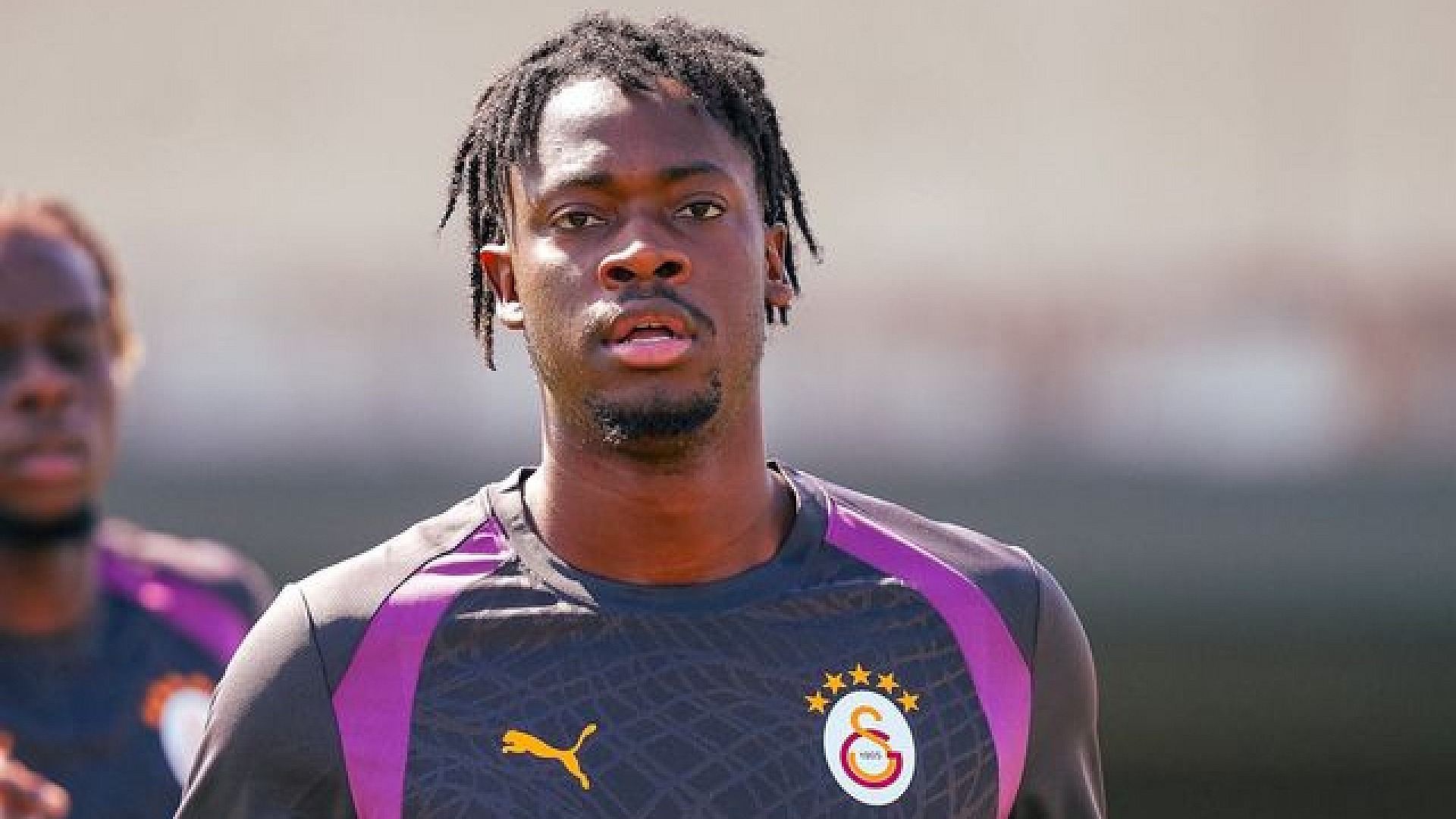 Galatasaray'da Bitshiabu ilk kez kadroda yer aldı