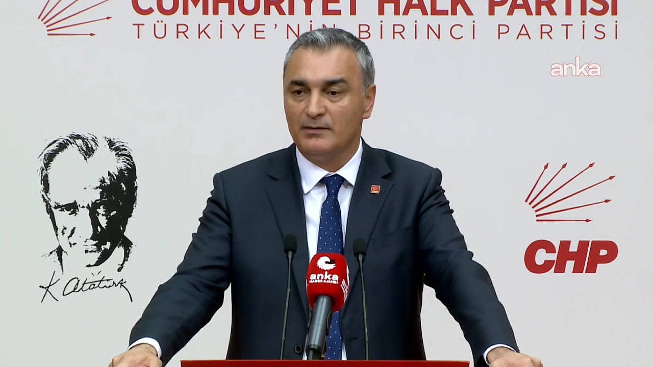 CHP'deki istifa sayıları 6 bin 517'den 2 bin 453'e düştü