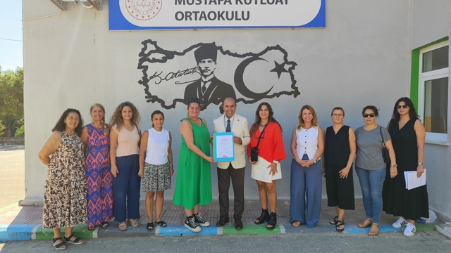 Datça'da 'Okulum Temiz' belgeleri okullara verildi
