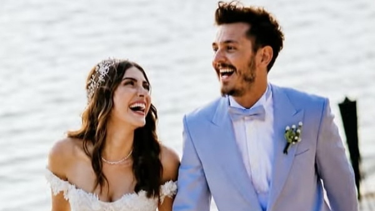 Deniz Baysal, eşinin soyadını sosyal medya profilinden sildi