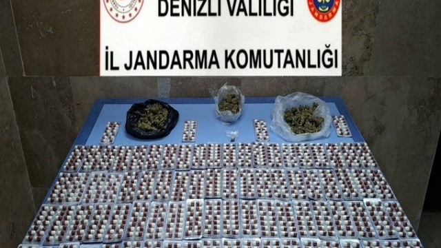 Denizli'de uyuşturucu operasyonunda 2 kişi tutuklandı