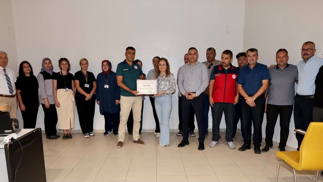 Dinar'da hastane çalışanlarına su verimliliği eğitimi
