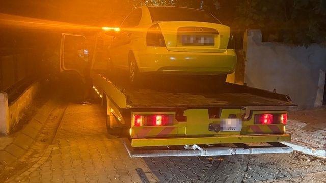 Efeler'de usulsüz yolcu taşımacılığına 100 bin lira ceza