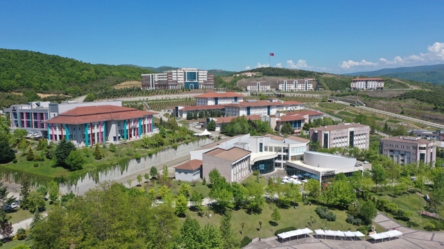 Eğitim fakültesi mezunları 2026 AGS'de başarı sağladı