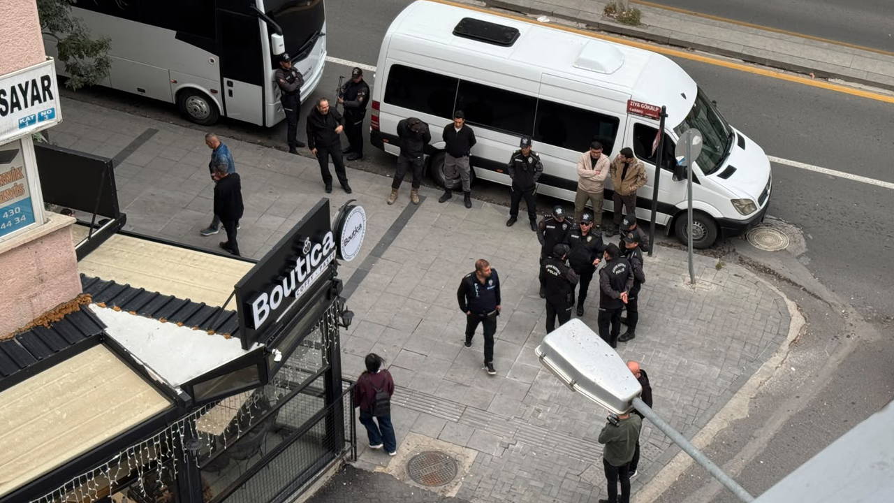 Eğitim-İş, okul saldırısı sonrası Meclis'e yürümek istedi