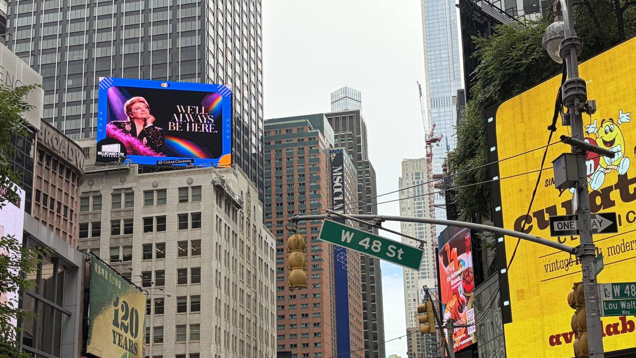 Erdoğan'ın New York ziyaretinde Zeki Müren'le mesaj verildi