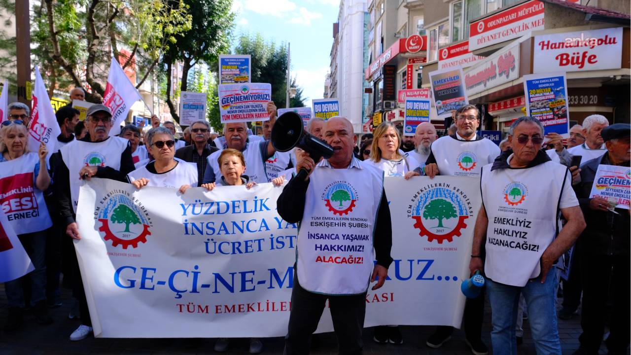 Eskişehir'de emekliler Anayasa Mahkemesi'ne seslendi