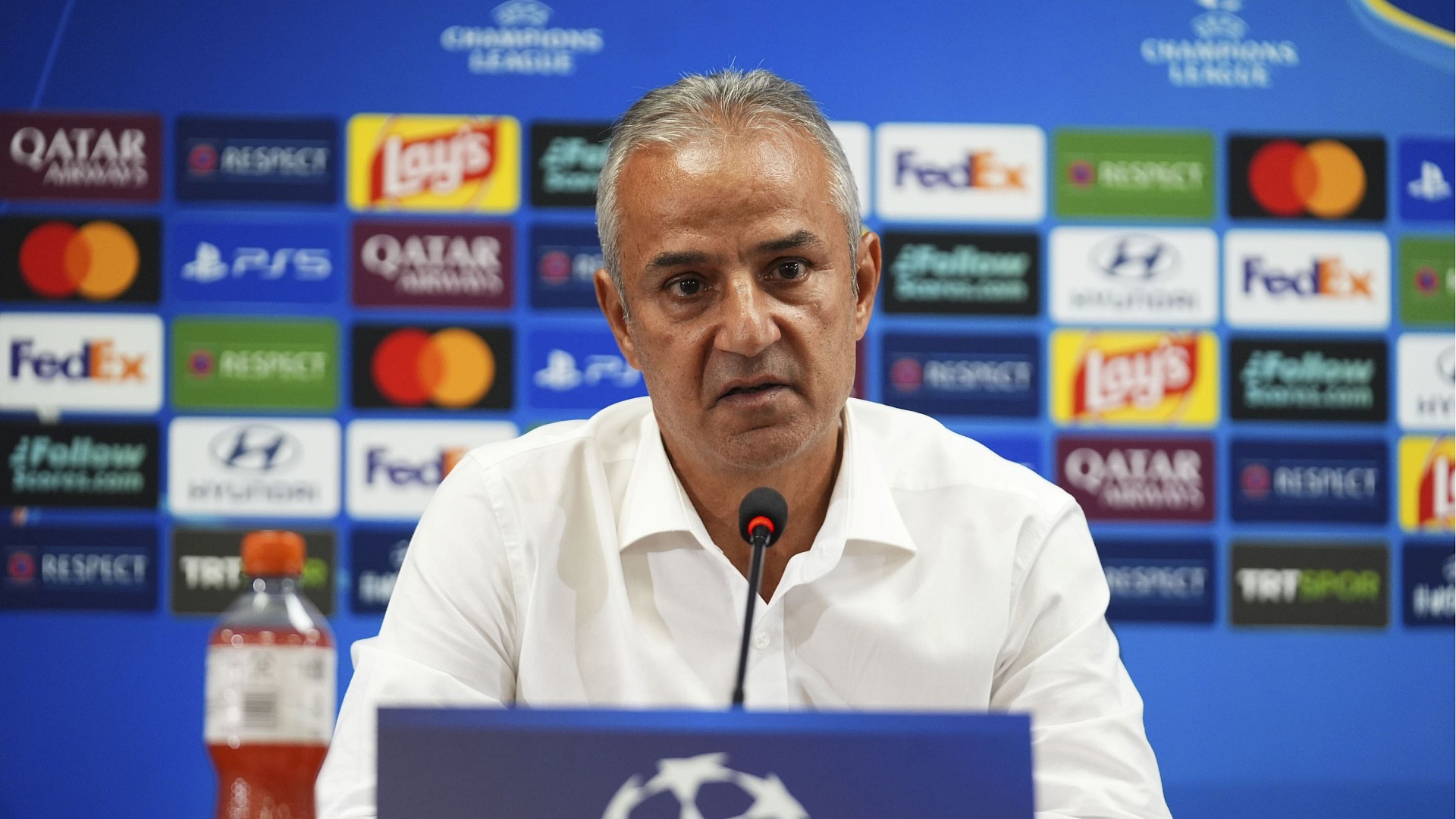Fenerbahçe'de istifa şoku! İsmail Kartal görevinden ayrıldı