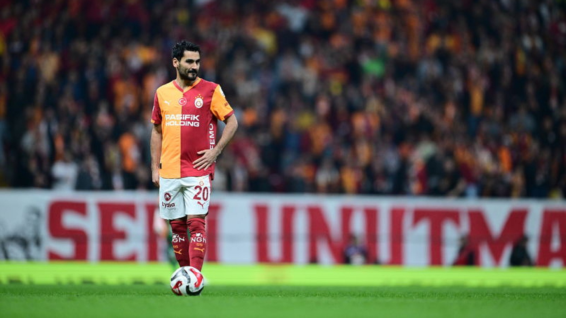 Galatasaray'da İlkay Gündoğan, forma şansını bulamıyor