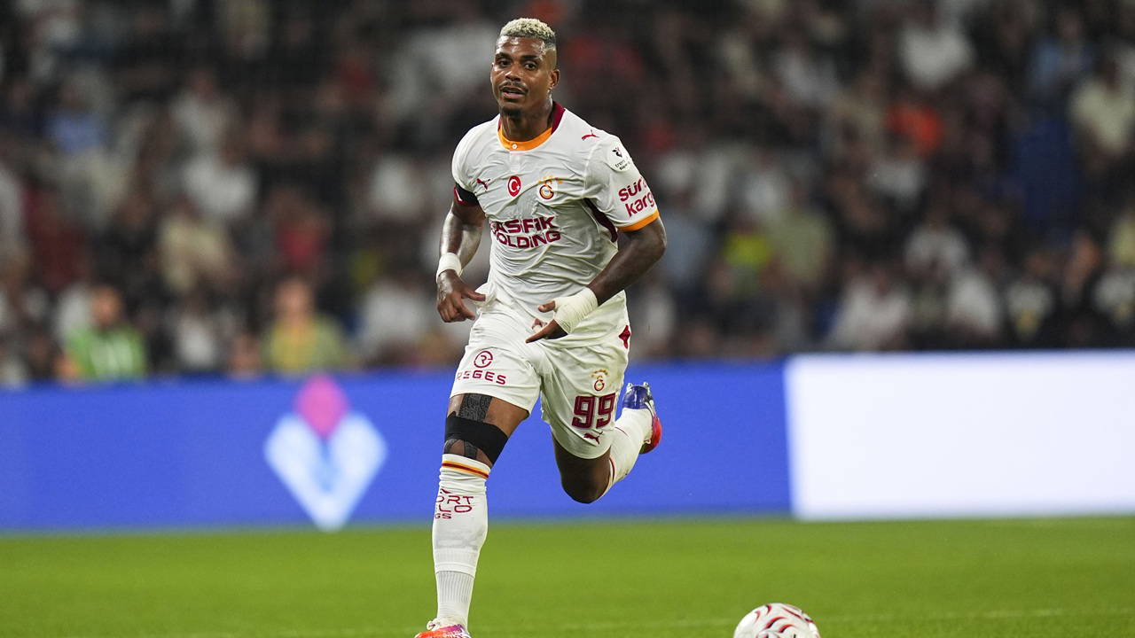 Galatasaray'da Mario Lemina savunmaya dönebilir