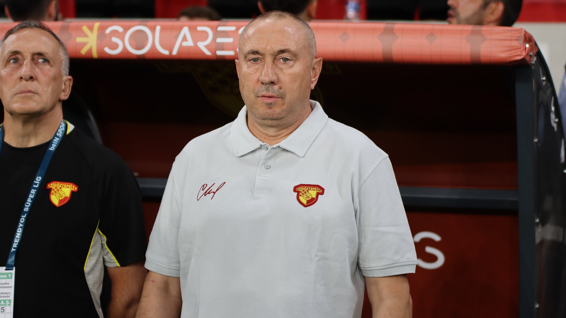 Göztepe, Stanimir Stoilov ile sözleşme uzattı