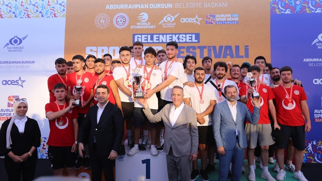 Gürsu Belediyesi Geleneksel Sporlar Festivali'nde başarı