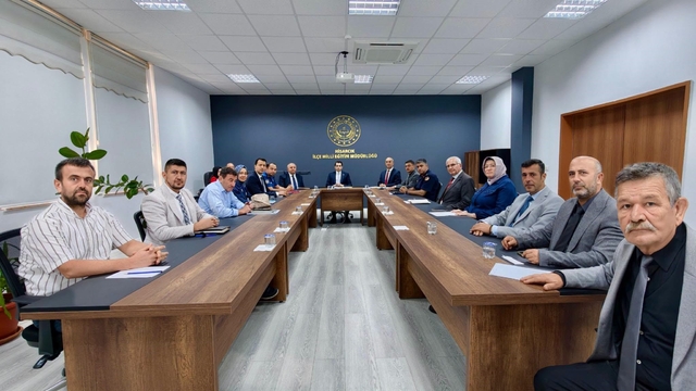 Hisarcık'ta okulların güvenliği için toplantı yapıldı