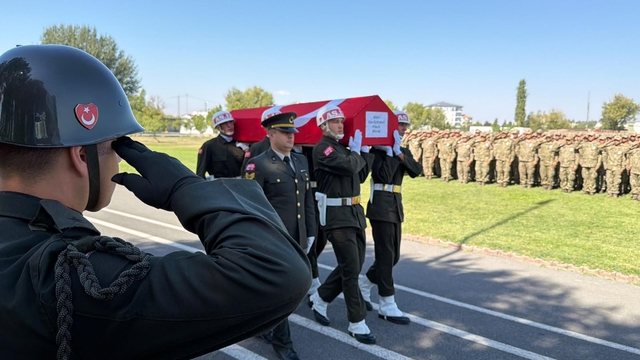Iğdır'da şehit asker için tören düzenlendi