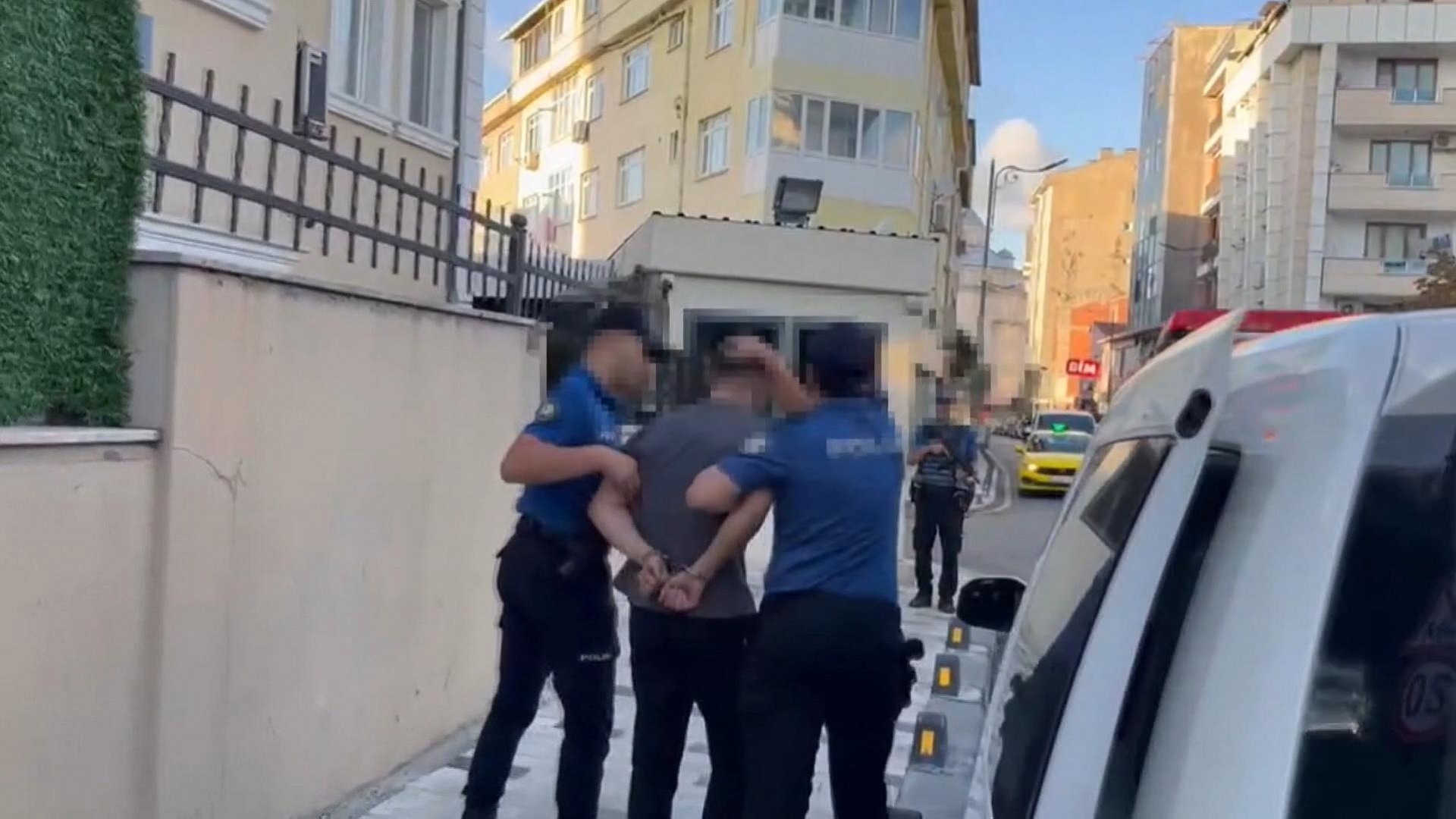 İstanbul'da Atatürk'e hakaret eden şüpheli yakalandı