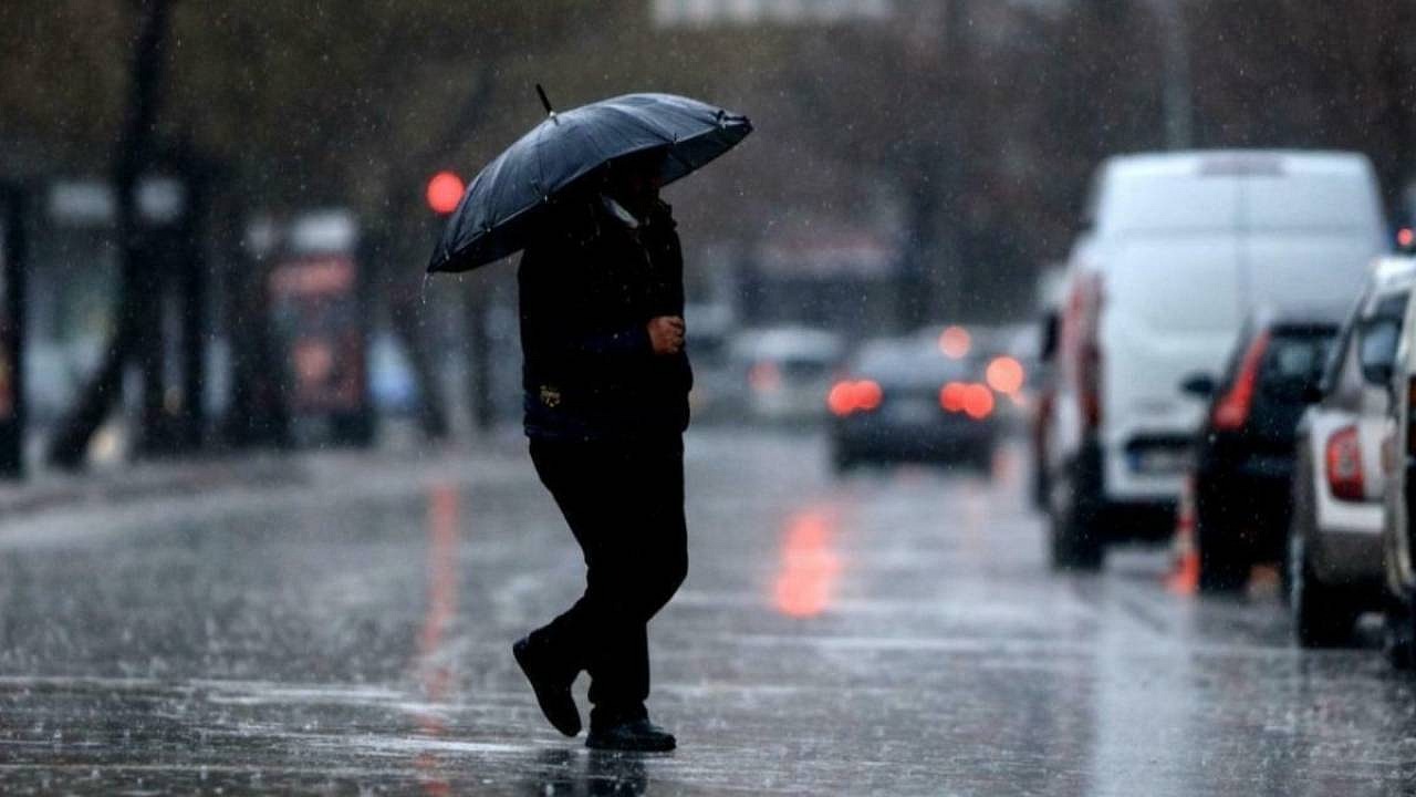 İstanbul'da yağışlı hava etkili olacak - hava durumu