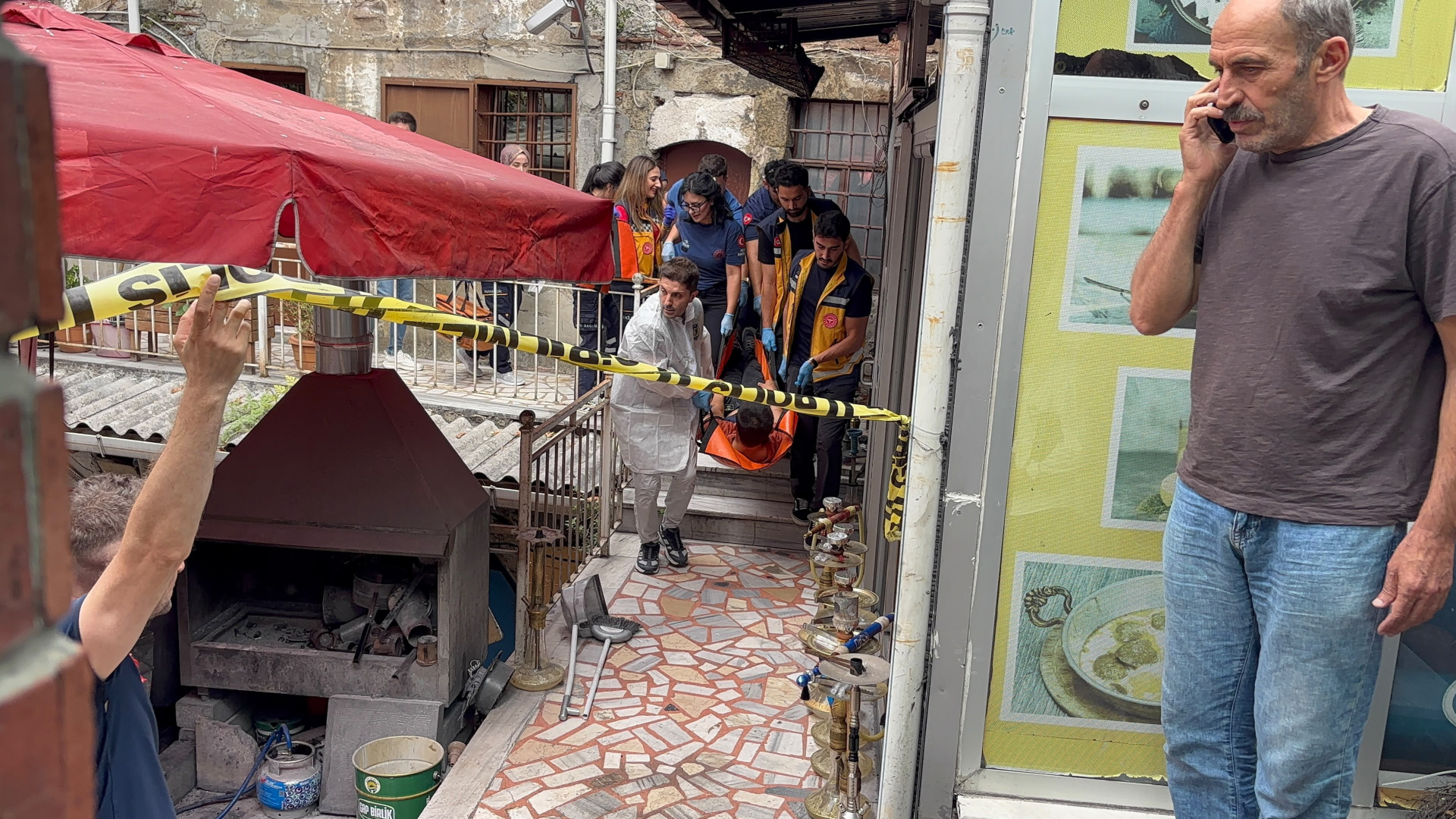 İstanbul'daki döviz bürosunda cinayet: 2 kardeş öldü