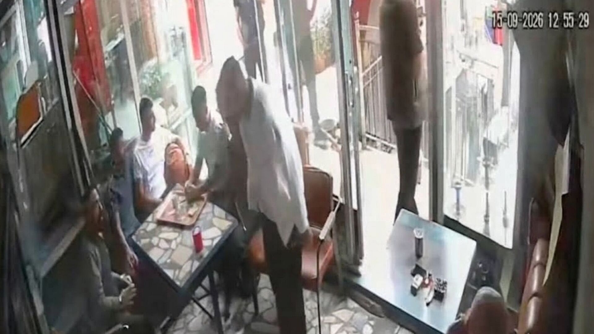 İstanbul'daki silahlı kavgada ölen iki kardeşin görüntüleri