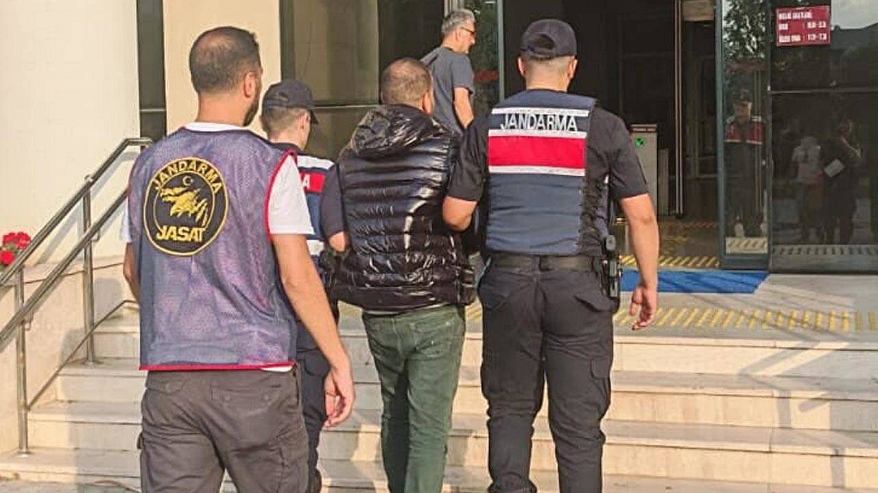 İzmir'de 60 suçtan aranan M.Ş.N. yakalandı