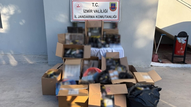 İzmir'de jandarma 250 bin TL'lik kaçak tütün ele geçirdi