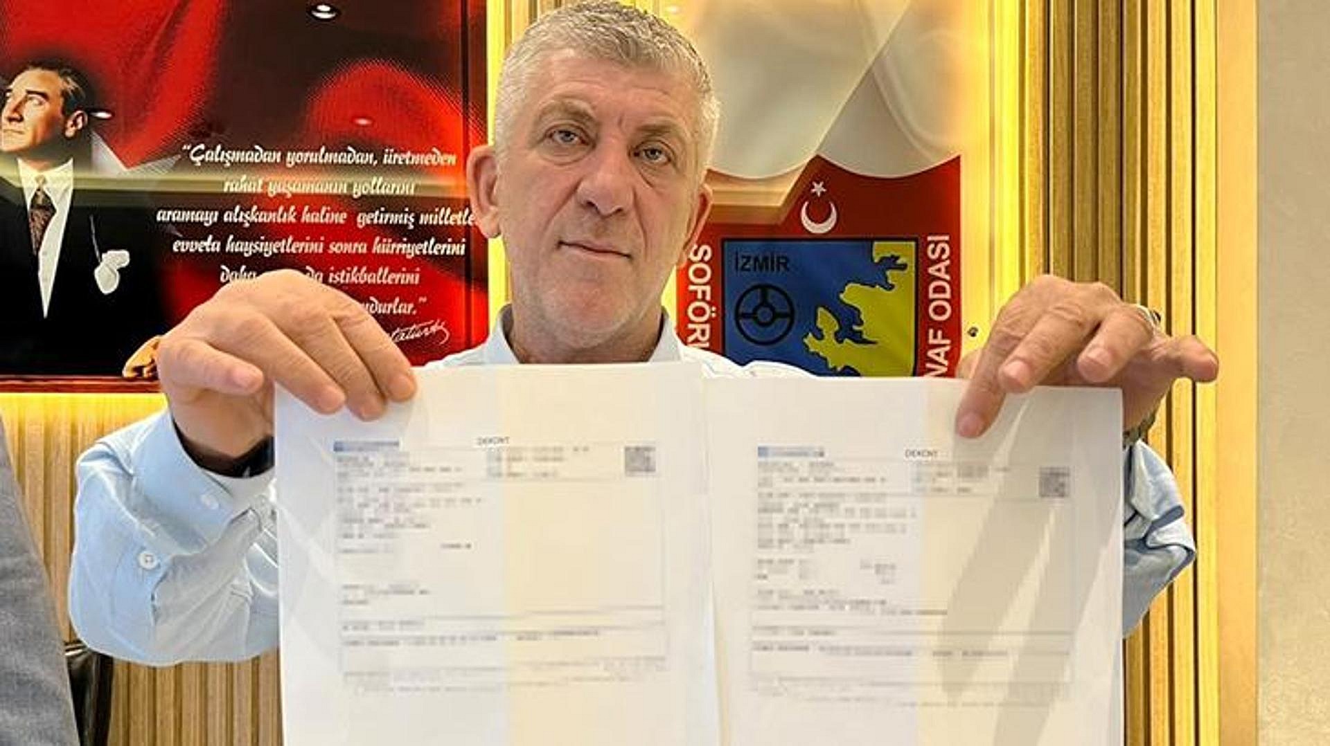 İzmirli taksici parayı sahibiyle buluşturdu, örnek davranış
