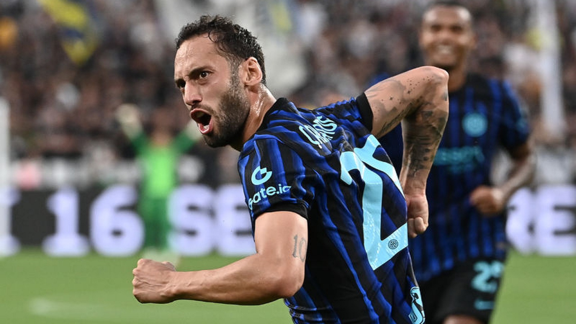 Juventus, Hakan Çalhanoğlu ile ilgileniyor