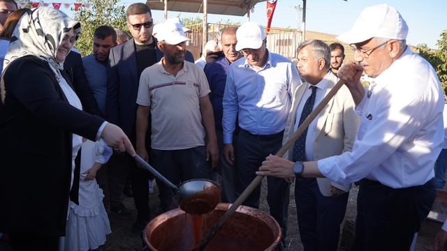 Kahta'da bin yıllık bağ bozum festivali kutlandı